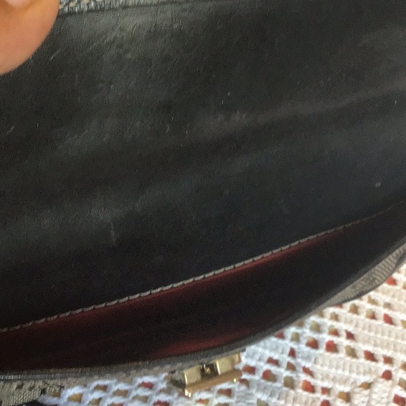 Dooney Bourke wallet - Picture 6 of 6